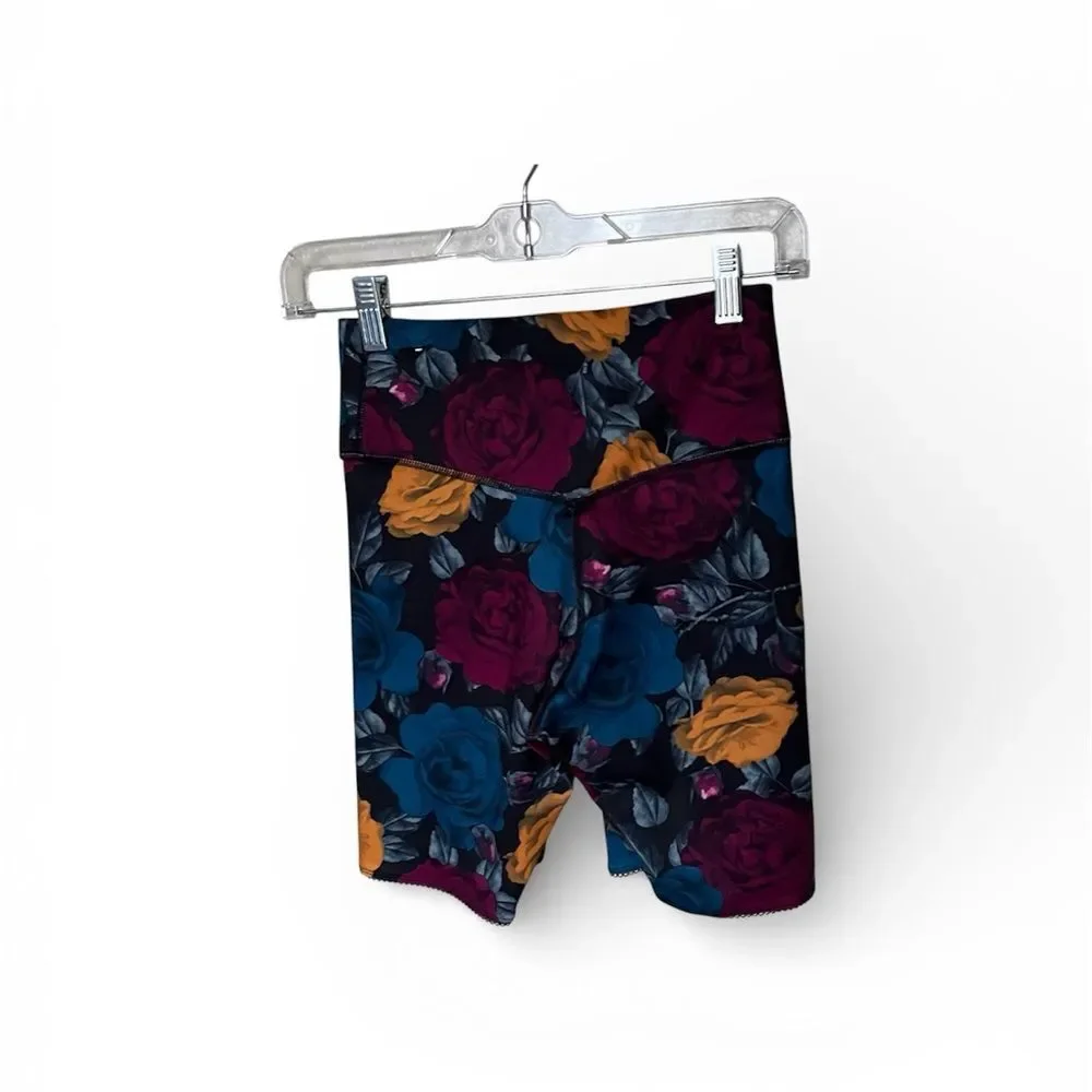 Nike One Dri-Fit Multi Floral Print Training Athletic Shorts DM7449 010 Size XS